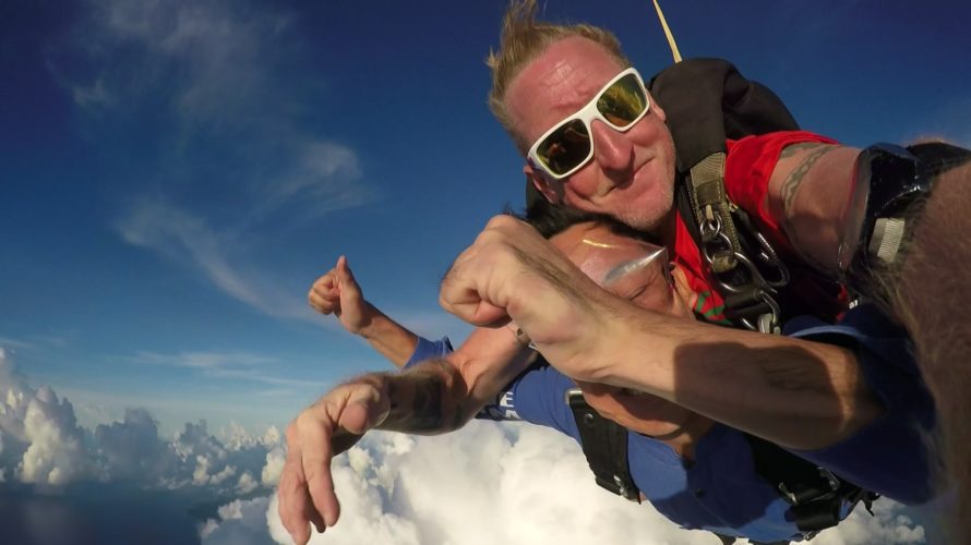 【アメリカ】グアム4200m上空からのスカイダイビングを楽しもう